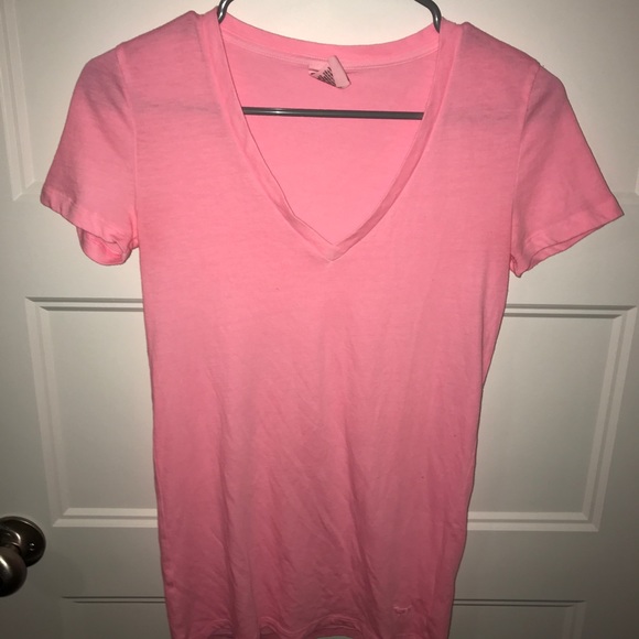 PINK v-neck sleep shirt - Picture 1 of 2